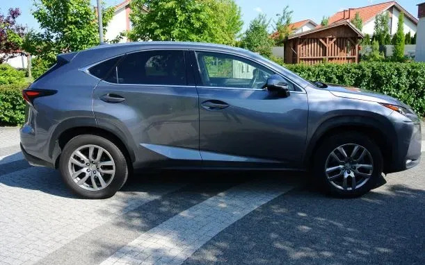 samochody osobowe Lexus NX cena 99500 przebieg: 122000, rok produkcji 2016 z Lubin